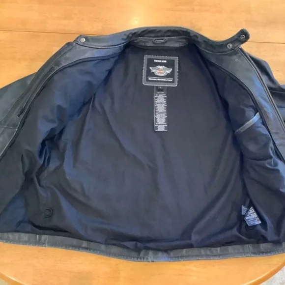 Genuine Harley Davidson Men’s Large black leather riding jacket - Picture 15 of 16